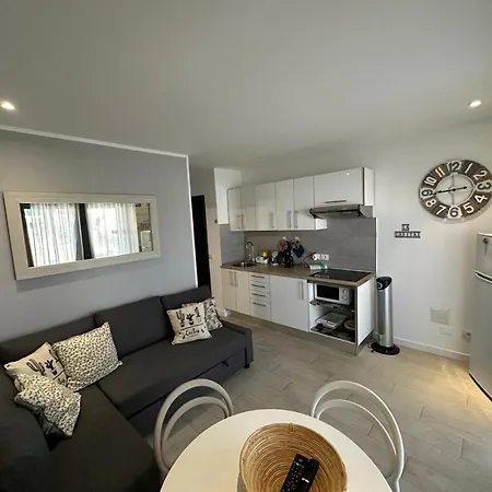 La Casita 1, Residencial San Valentin Apartment