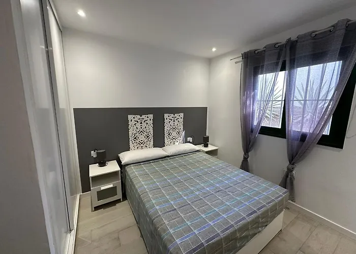 La Casita 1, Residencial San Valentin コラレホ